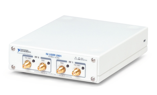 B210の参考写真（NI USRP-2901）
